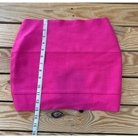 NWT Skims Knit Swim Bandeau Top & Skirt Set Size S/M Women’s Pink - Picture 14 of 15
